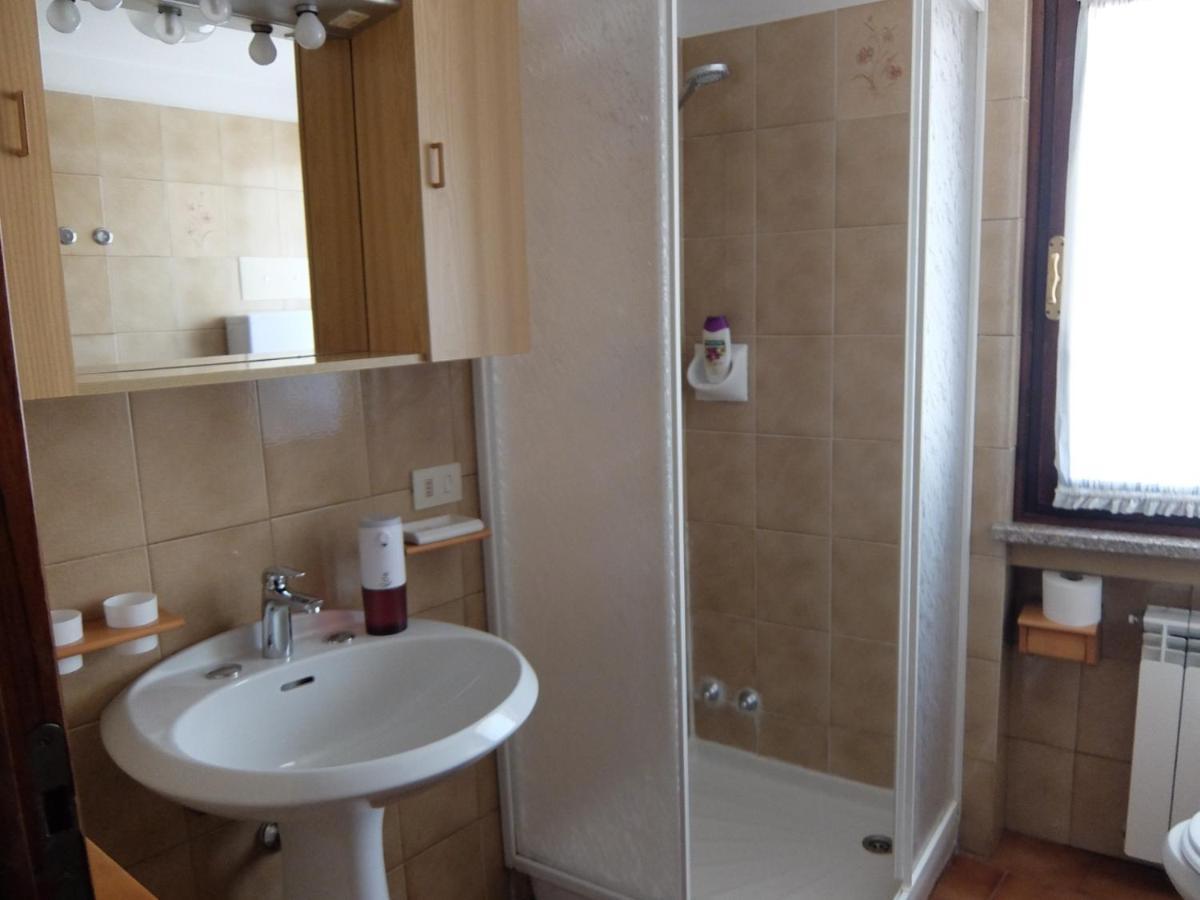 Oxy Holiday Home Iseo Exteriör bild